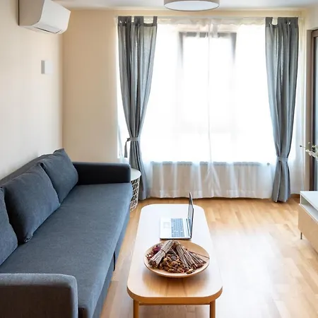 アパート Modern And Spacious In The Centre