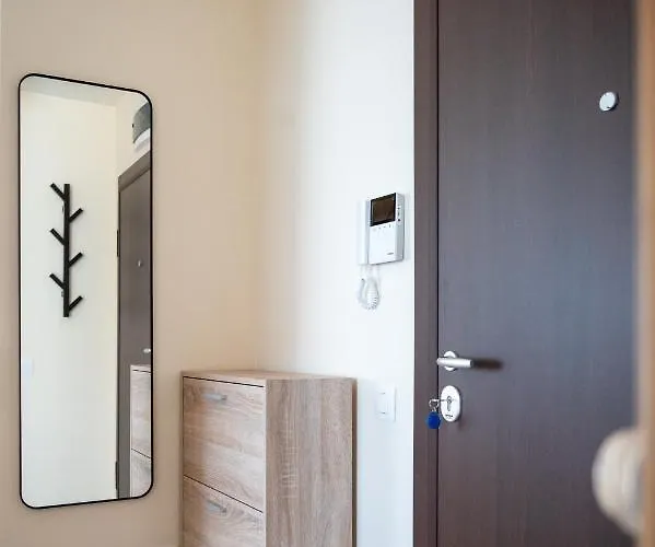 Modern And Spacious In The Centre Sofia