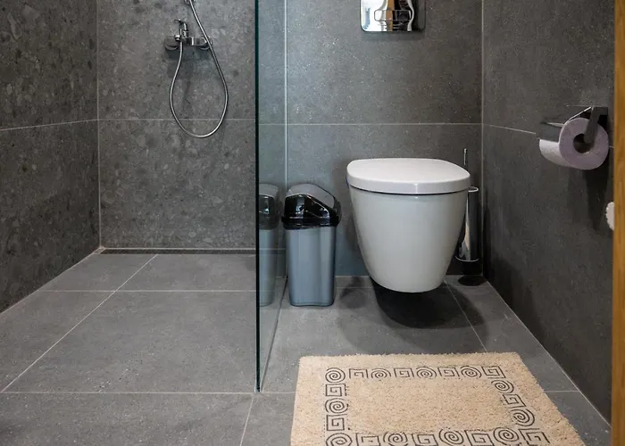 Modern And Spacious In The Centre Appartamento *